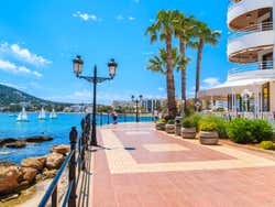 Un hotel nei pressi della spiaggia